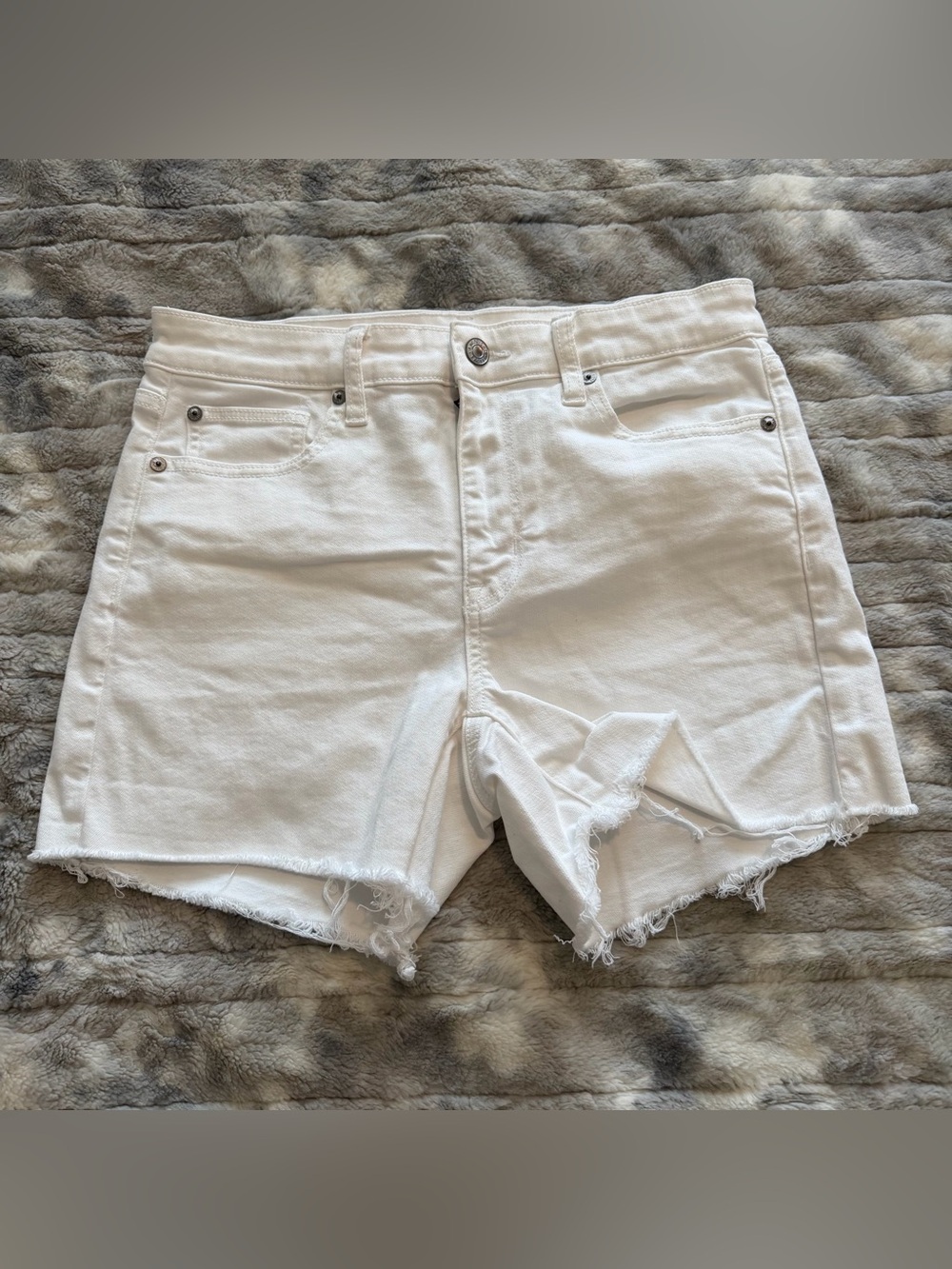 American Eagle Like New Size 8 Denim Shorts